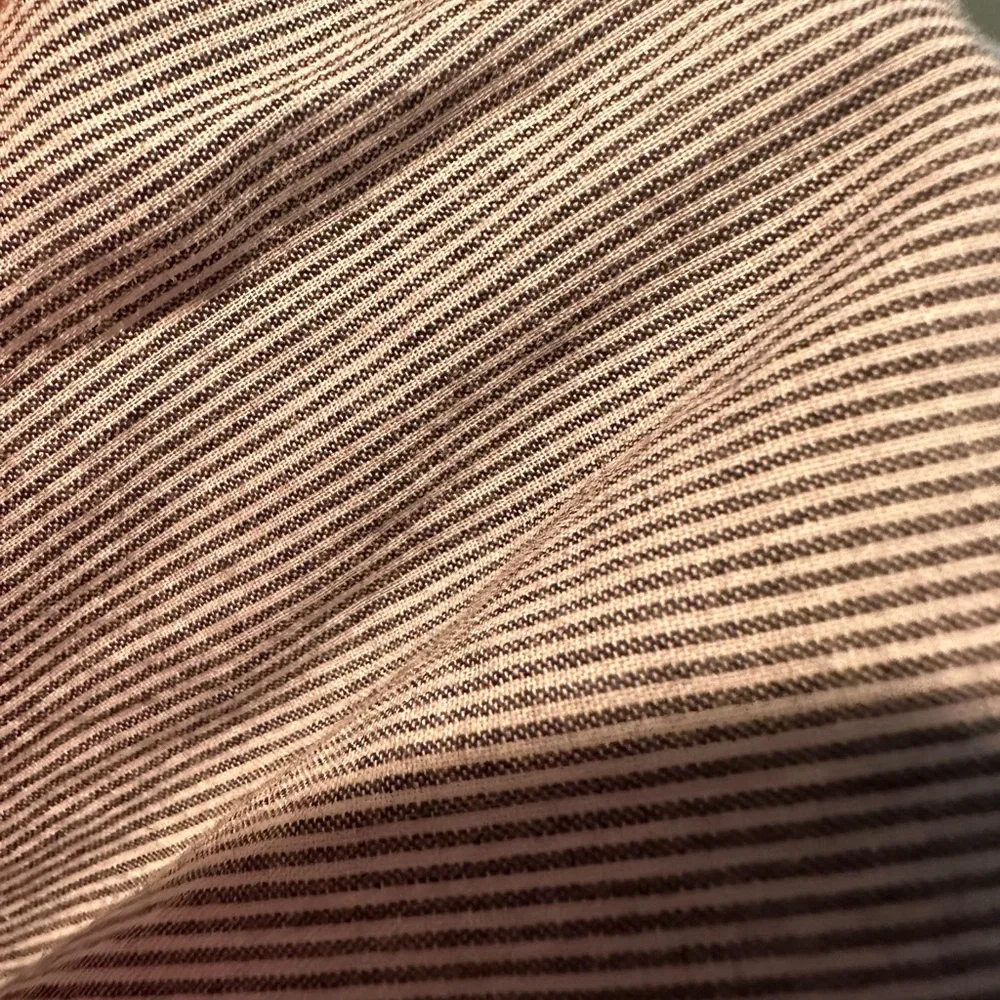 Torrid size 1 button up top - Picture 4 of 4